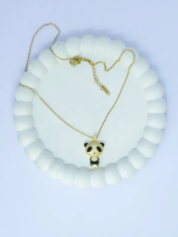 Gold-Tone_Panda_Pendant_Necklace_For_Women