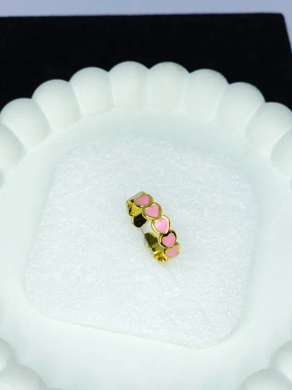 Gold_Tone_Pink_Heart_Accent_Linked_Band_Ring_For_Women
