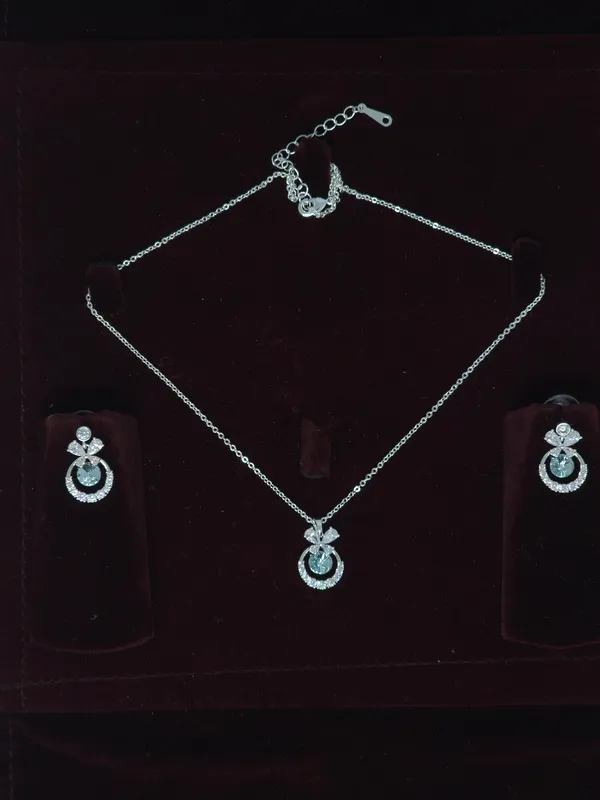 Silver_Tone_Blue_Stone_Necklace_And_Earring_Set_For_Women