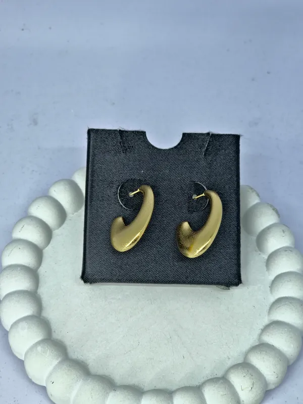 Gold_Tone_Steel_Crescent_Open_Hoop_Earrings_For_Women