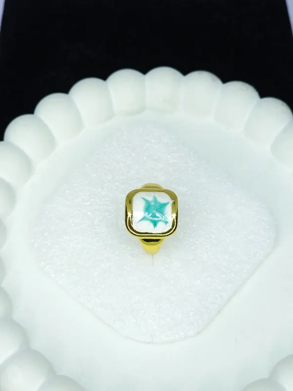 Gold_Tone_Turquoise_Star_Statement_Ring_For_Women