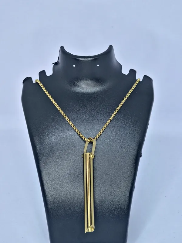 Gold_Tone_Long_Pendant_Necklace_For_Women