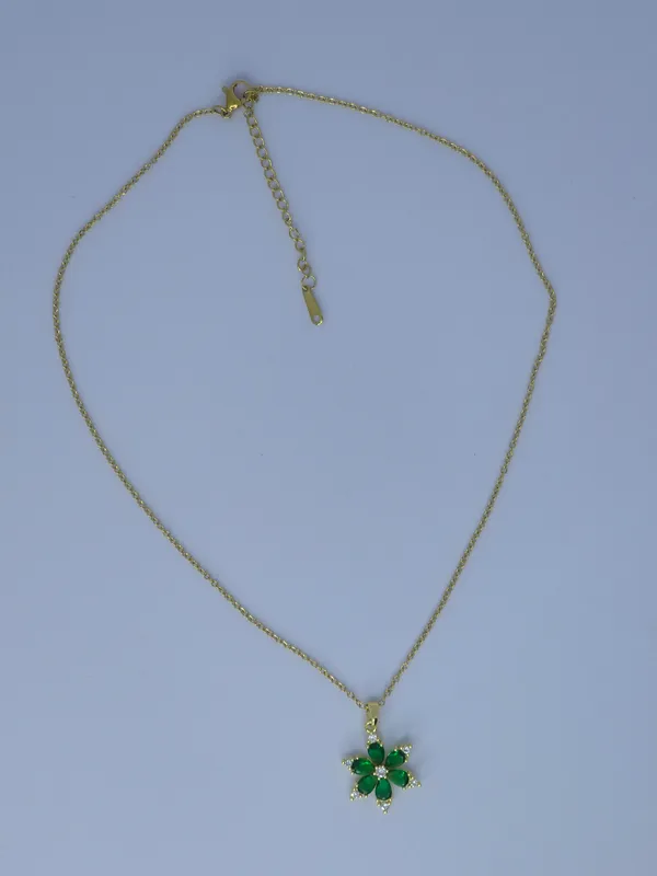 Gold_Tone_Green_Floral_Pendant_Necklace_For_Women