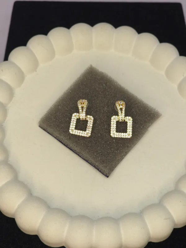 Gold_Tone_Geometric_Stud_Earrings_For_Women