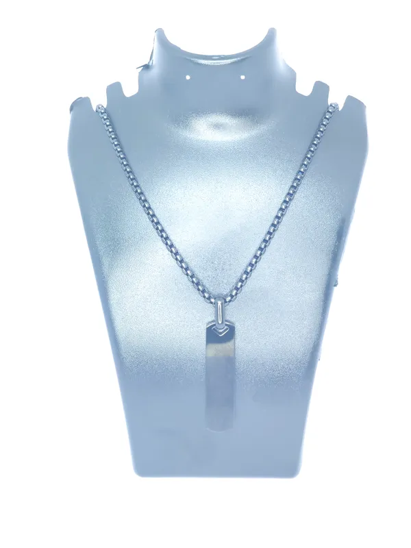 Black_Pendant_Chain_Necklace_For_Men