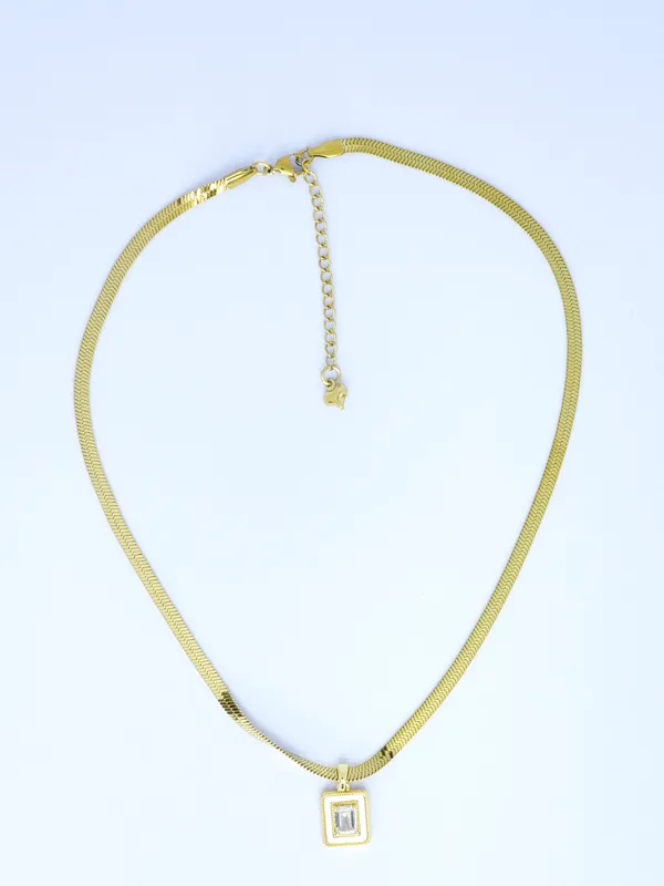 Gold_Tone_Mesh_Chain_Geometric_Pendant_Necklace_For_Women