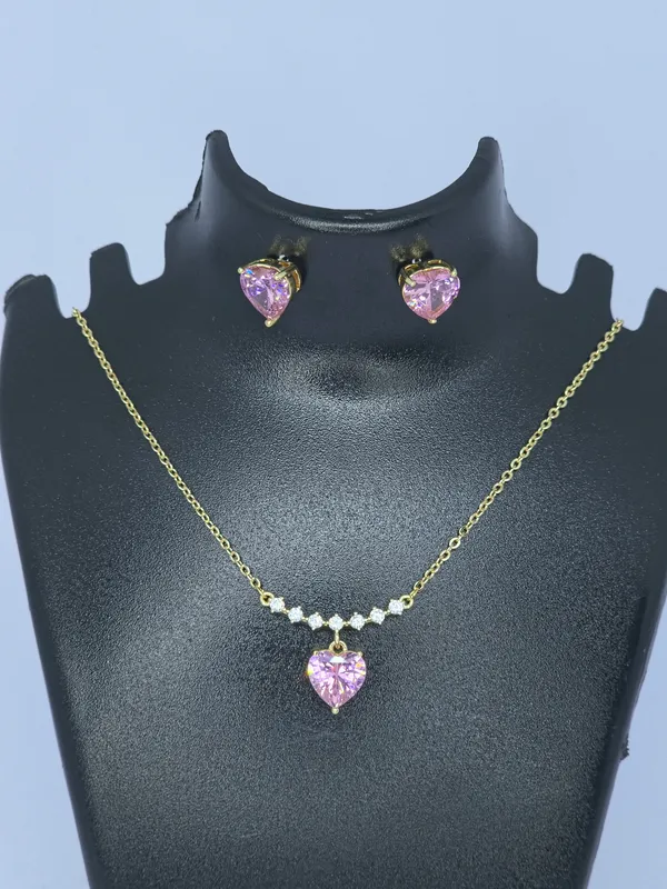 Gold_Tone_Heart_Pendant_Necklace_And_Earrings_Set_For_Women