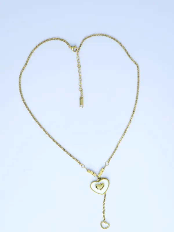 Gold_Tone_Heart_Pendant_Necklace_For_Women