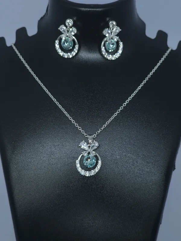 Silver_Tone_Blue_Stone_Necklace_And_Earring_Set_For_Women