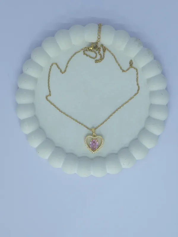 Gold-Tone_Heart_Pendant_Necklace_For_Women
