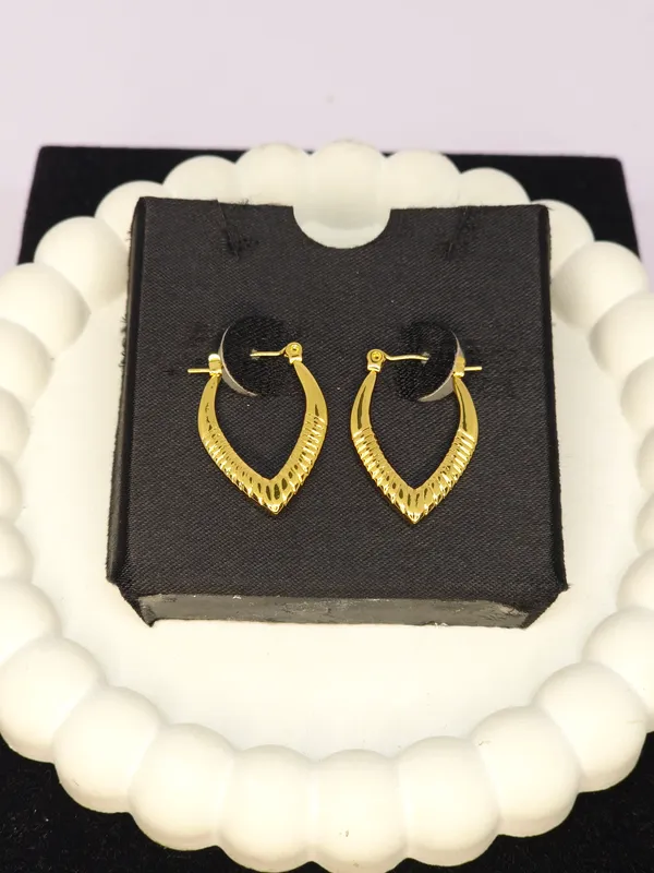 Gold_Tone_Steel_Textured_Pointed_Hoop_Earrings_For_Women