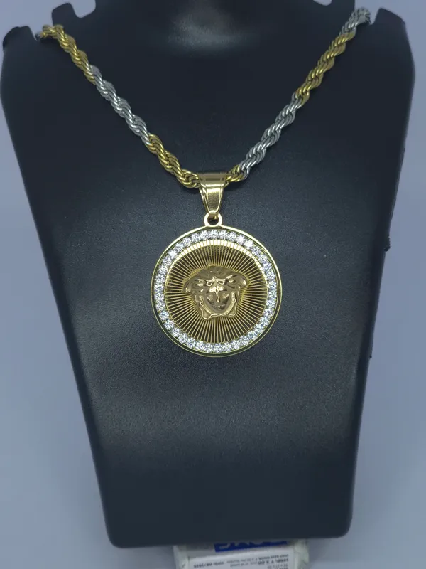 Two_Tone_Lion_Pendant_Necklace_For_Men