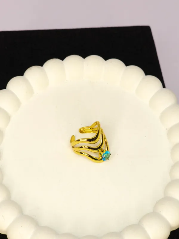 Gold_Tone_Wave_Ring_For_Women