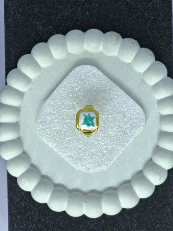 Gold_Tone_Turquoise_Star_Statement_Ring_For_Women