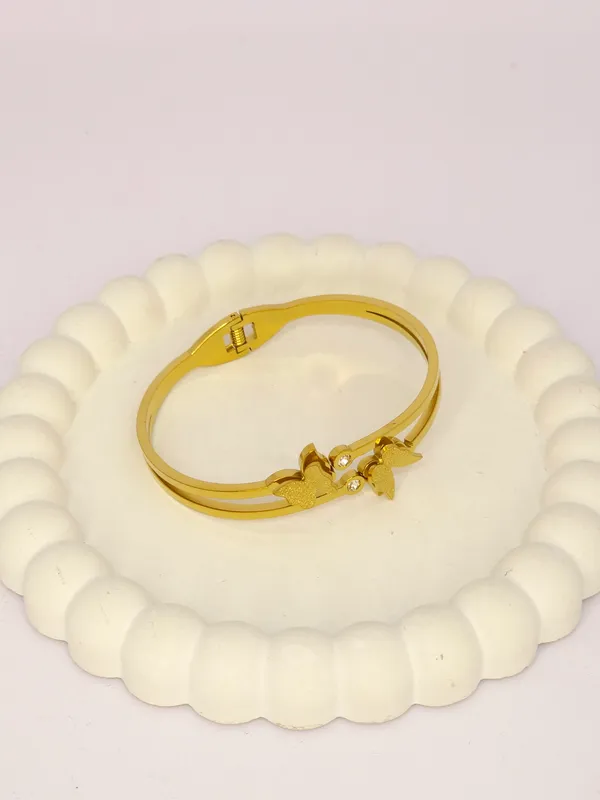 Gold-Tone_Butterfly_Bracelet_For_Women