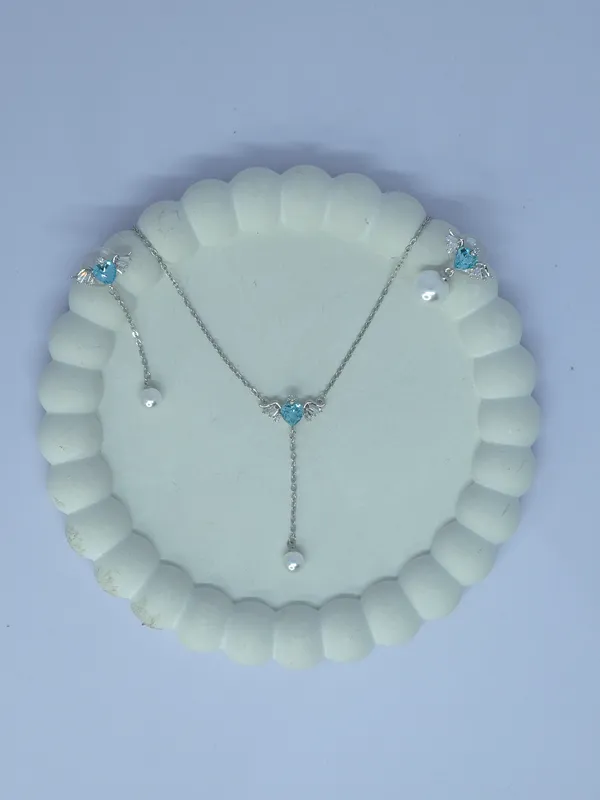 Silver_Tone_Blue_Heart_Necklace_And_Earrings_Set_For_Women
