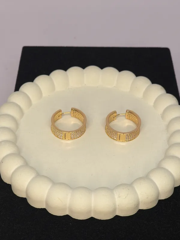 Gold_Tone_Textured_And_Plain_Ring_Set_For_Adults