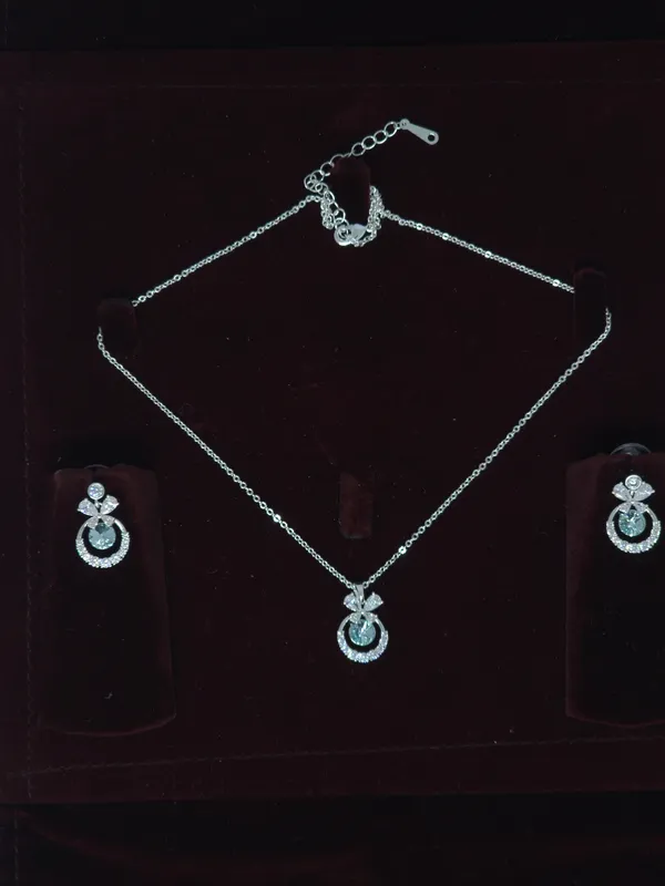 Silver_Tone_Blue_Stone_Necklace_And_Earring_Set_For_Women