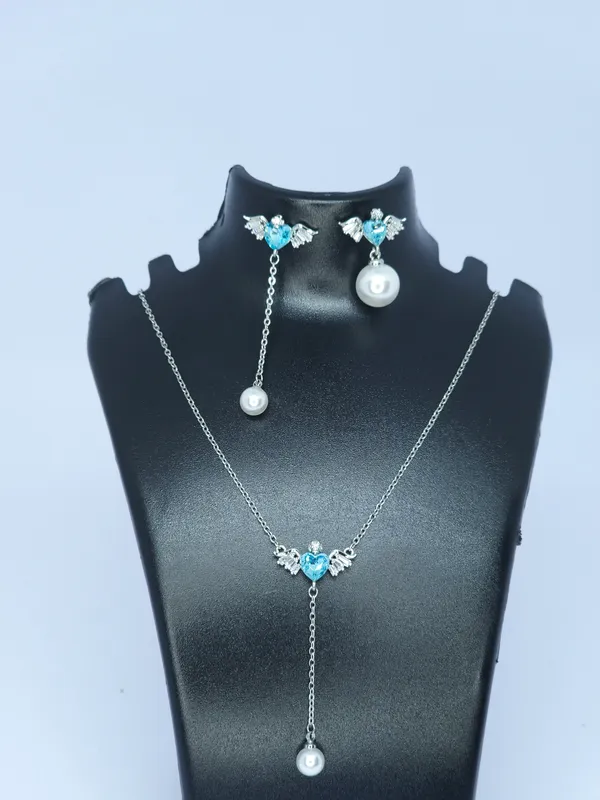 Silver_Tone_Blue_Heart_Necklace_And_Earrings_Set_For_Women