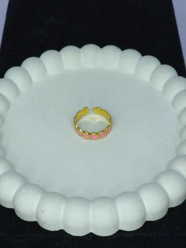 Gold_Tone_Pink_Heart_Accent_Linked_Band_Ring_For_Women