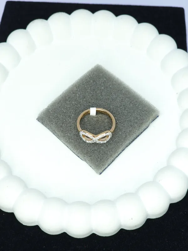 Gold_Tone_Infinity_Pendant_For_Women