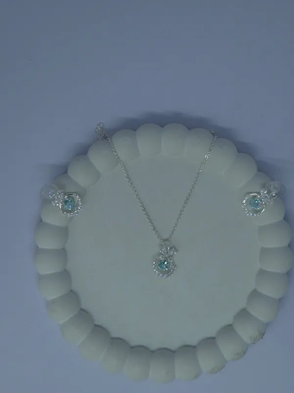 Silver_Tone_Blue_Stone_Necklace_And_Earring_Set_For_Women