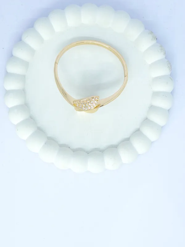 Gold_Tone_Steel_Leaf_Crystal_Cuff_Bracelet_For_Women