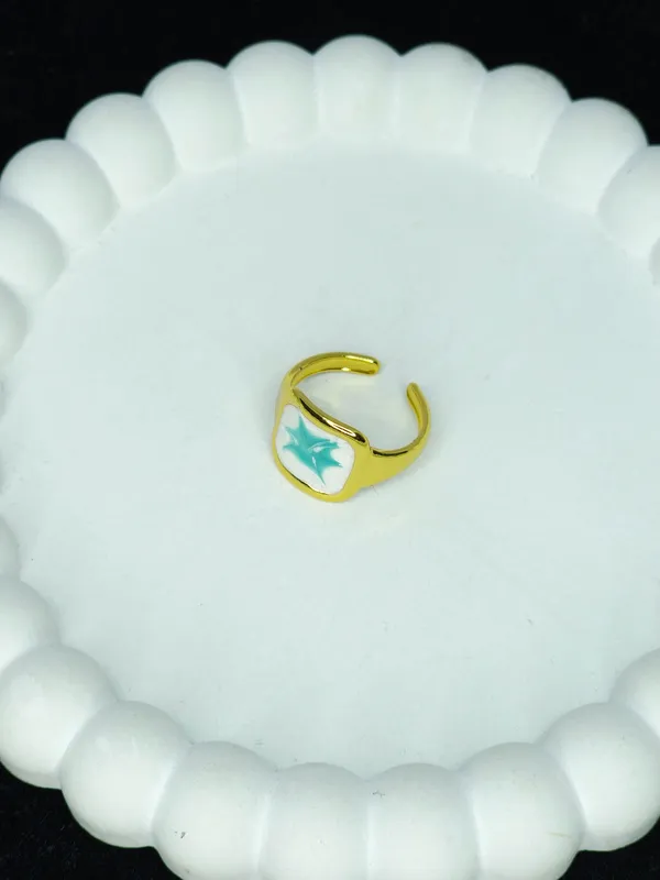 Gold_Tone_Turquoise_Star_Statement_Ring_For_Women