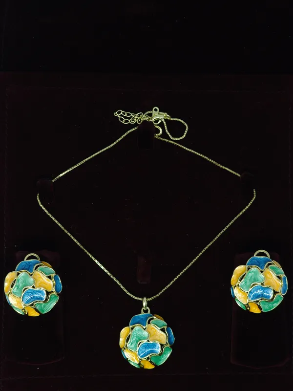 Multicolour_Enamel_Pendant_Necklace_And_Earrings_Set_For_Women