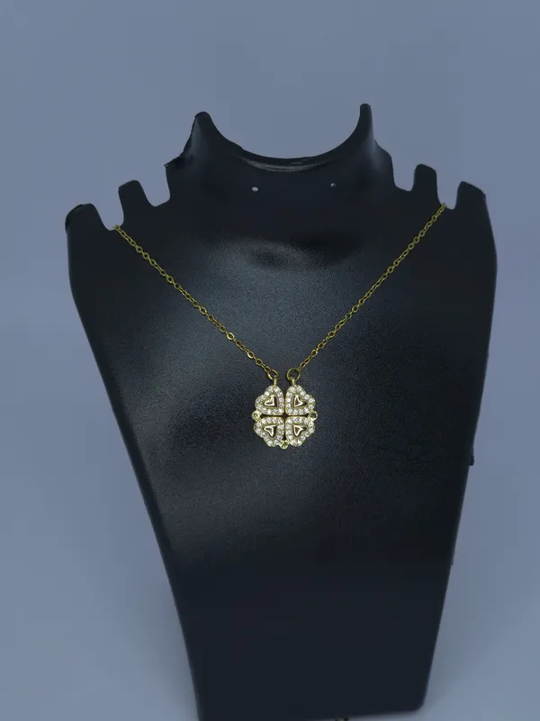 Gold_Tone_Geometric_Necklace_For_Women