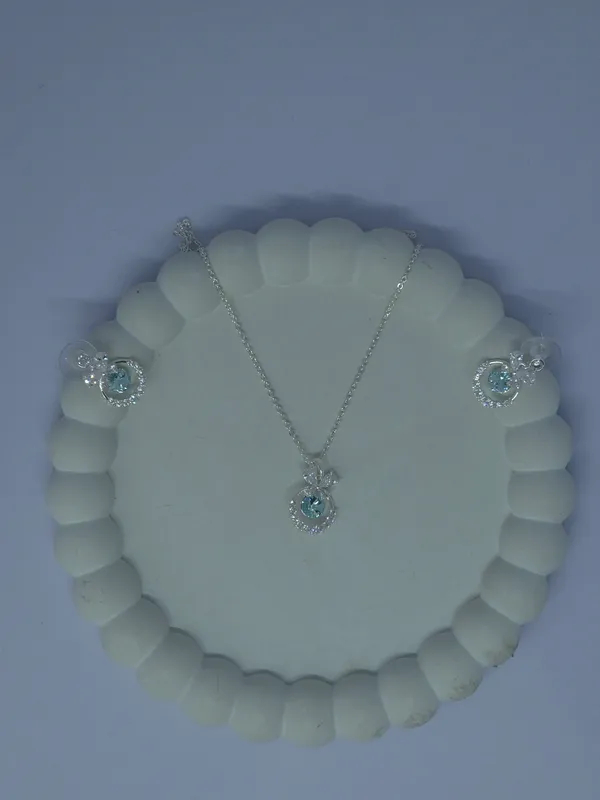 Silver_Tone_Blue_Stone_Necklace_And_Earring_Set_For_Women