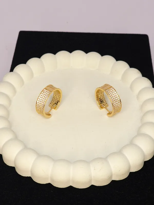 Gold_Tone_Textured_And_Plain_Ring_Set_For_Adults