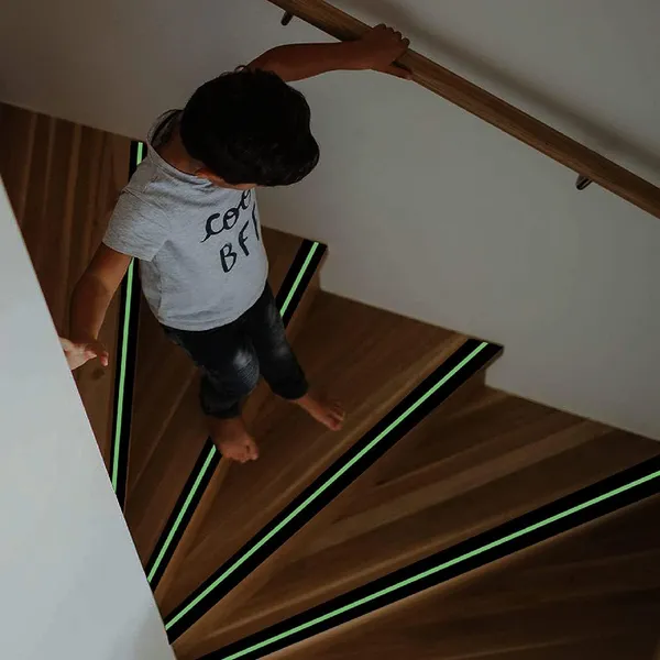 Anti_Slip_Tape_Non_Slip_Traction_Tapes_With_Glow_In_Reduce_Risk_Of_Slipping_For_Stair_Other_Slippery_Surfaces_Keeps_You_Safe_2_Inch_X_5_Meter_Glow_Tape_Green_Black