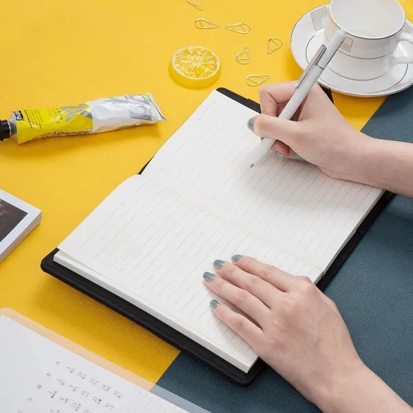 Diary_With_Lock_A5_Pu_Leather_Journal_With_Combination_Vintage_Journal_Password_Protected_Notebook_With_Pen_Gift_Box_Diary_Planner_Organizer_For_Women_Men_8_6x5_8in_192_Pages_Retro_White