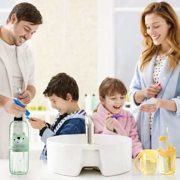Portable_Kids_Toothbrush_Case_With_Cover_Stylish_Panda_Teddy_Bear_Travel_Friendly_Abs_Toothbrush_Storage_Box_With_Cup_Perfect_For_Travel_Daily_Use_Multi_Colour