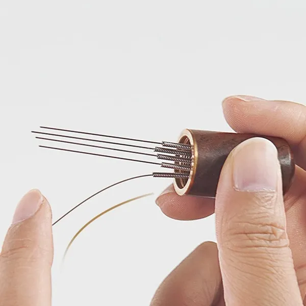 Espresso_Coffee_Distributor_With_6_Stainless_Steel_Needles_Walnut_Handle_Aluminium_Alloy_Stand_Replaceable_Needle_Stirrer_Barista_Coffee_Accessory