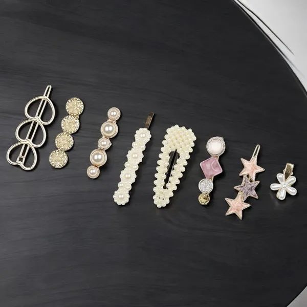 Pearl_Hair_Clips_For_Women_Girls_Gold_White_Acrylic_Resin_Heart_Flower_Crystal_Design_Pack_Of_8_Hair_Clips_Set_4