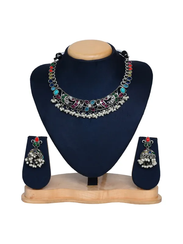 Silver_Oxydised_Choker_Set_With_Stone