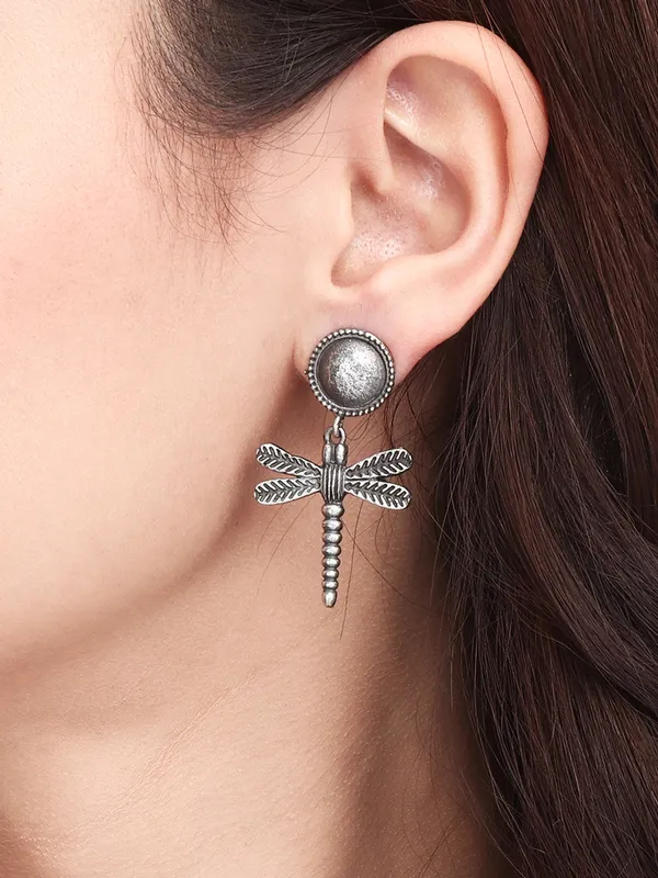 Silver_Oxidised_dragon_fly_drop_earring