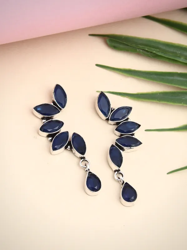 Petal_Ear_Cuffs_With_Drop_Accent