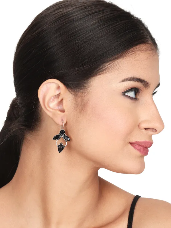 Sparkling_Floral_Drop_Earrings