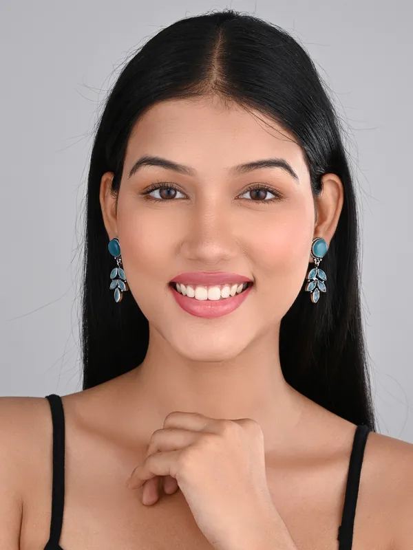 Silver_Oxidised_Leaf_Drop_Earring