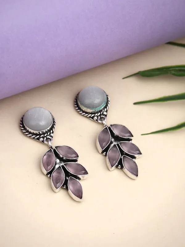 Silver_Oxidised_Leaf_Drop_Earring