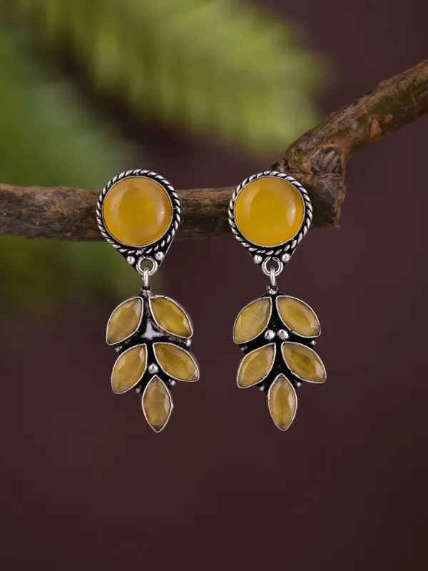 Silver_Oxidised_leaf_drop_earring