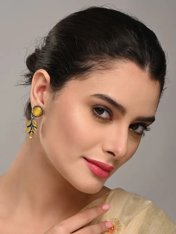 Silver_Oxidised_Leaf_Drop_Earring