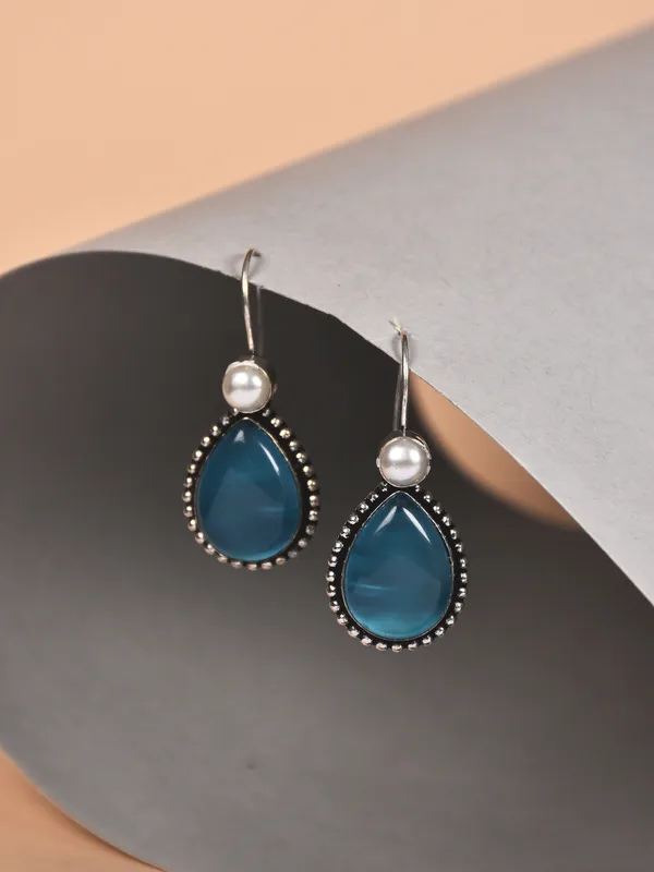 Tear_drop_stone_drop_earring