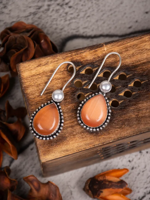 Tear_drop_stone_drop_earring
