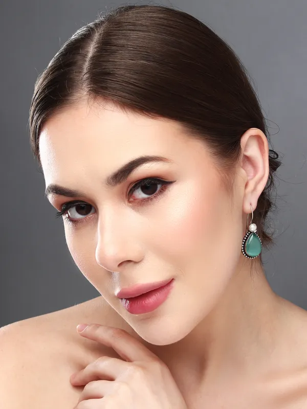 Tear_drop_stone_drop_earring