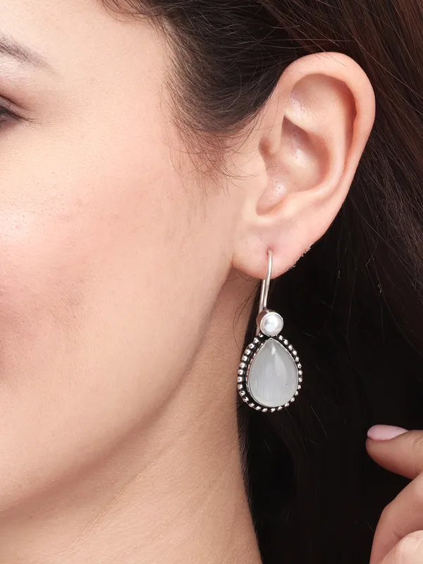 Tear_drop_stone_drop_earring