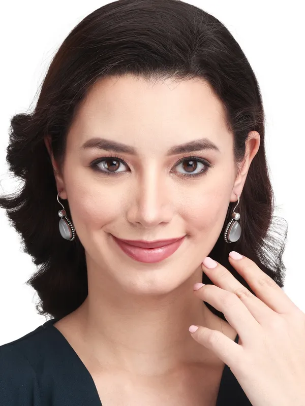 Tear_drop_stone_drop_earring